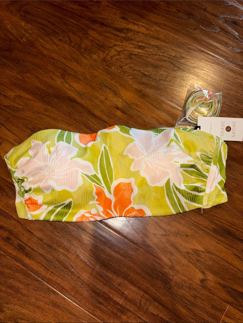 NWT Shade & Shore Tropical Floral Bandeau Bikini Top in Lime & Coral 36DD